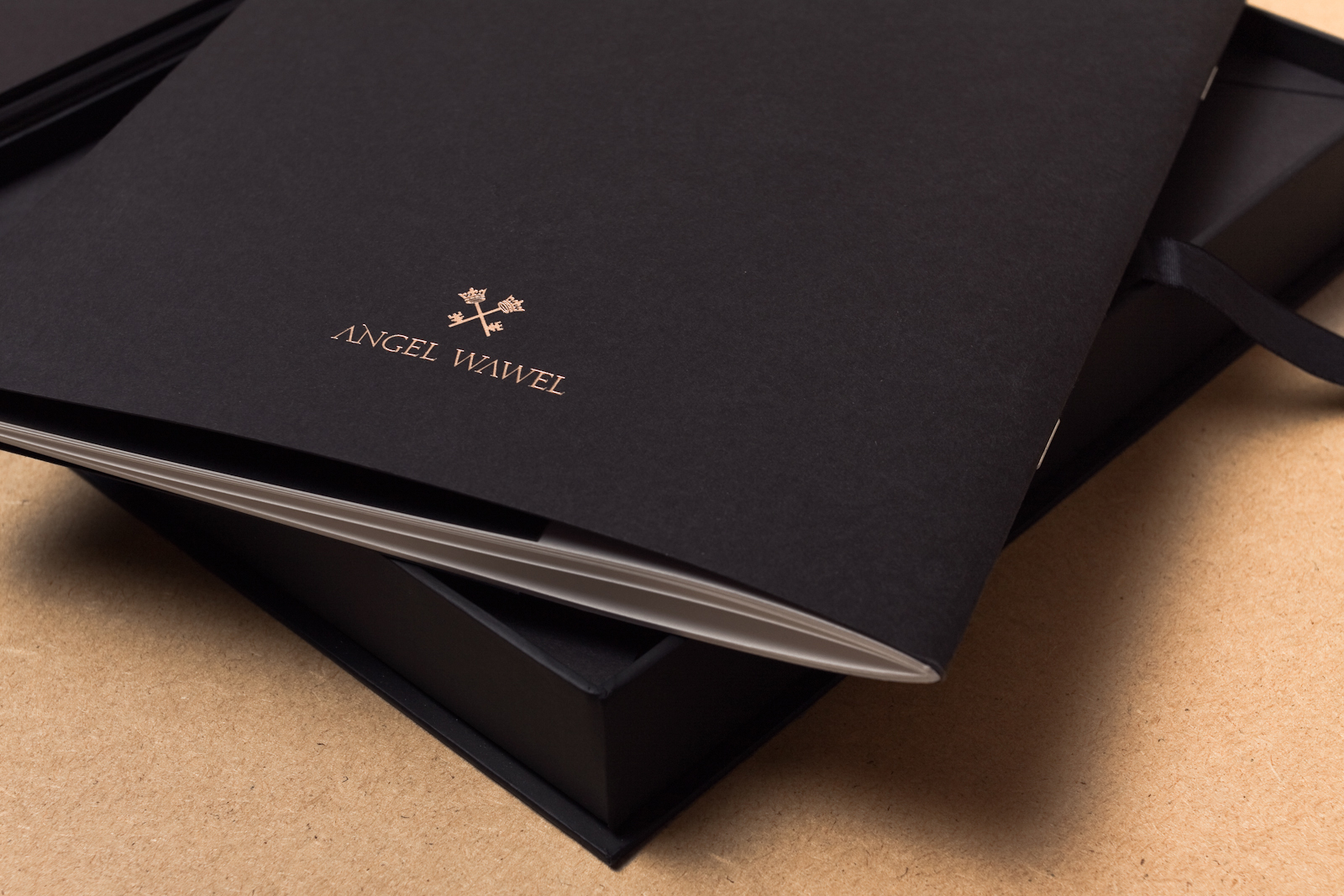 深圳房地產(chǎn)VI設(shè)計(jì)